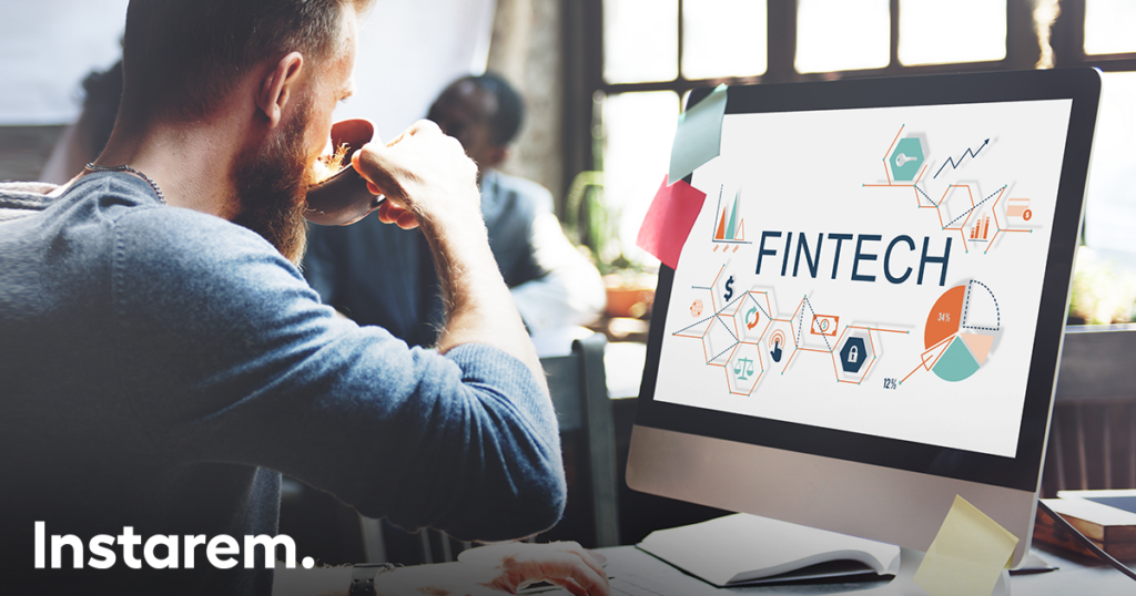 How Finance Graduates Can Break Into The FinTech Industry blog image