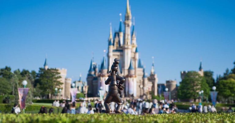 Get the scoop: 6 must-know hacks for your Tokyo Disneyland & DisneySea adventure 